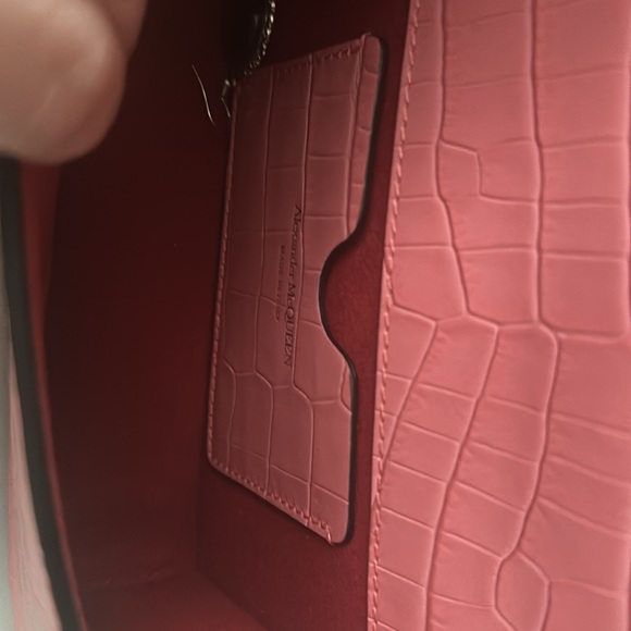 Alexander mcqueen crossbody and clutch pink with brass knuckles - Picture 3 of 3